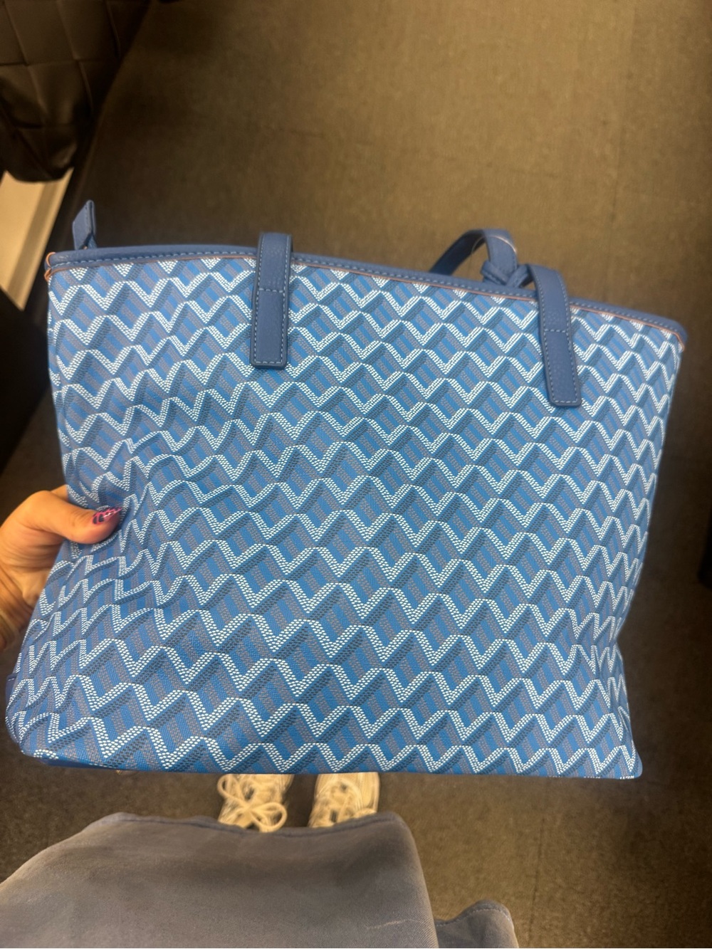 Blue Patterned Tote Bag - Stylish Everyday Carry